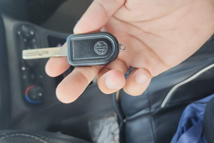 Used MG 3 2016 1.3L Manual Comfort Edition Vehicle Key