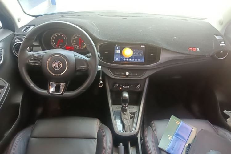 Used MG 3 2017 1.5L Automatic Smart Connect Elite Edition Center Console