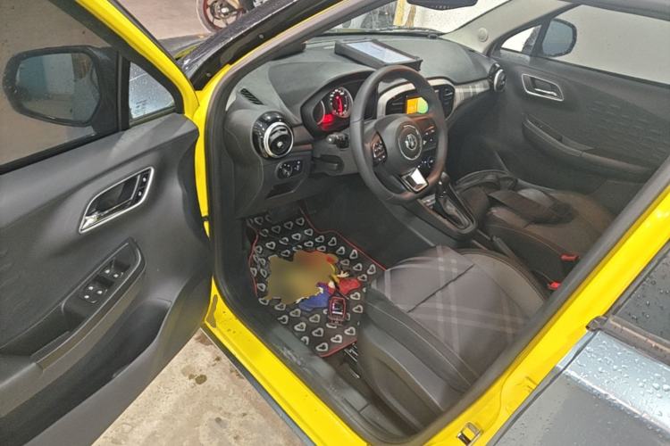 Used MG 3 2017 1.5L Automatic Smart Connect Elite Edition Driver Seat