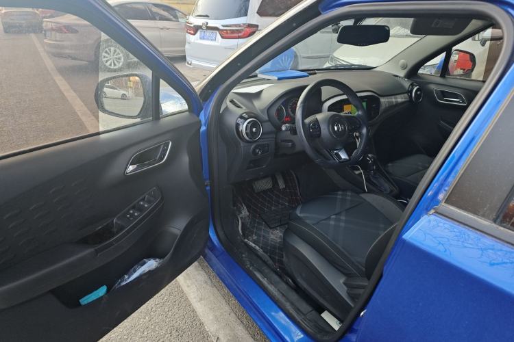 Used MG 3 2017 1.5L Automatic Smart Connect Elite Edition Driver Seat