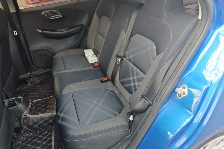 Used MG 3 2017 1.5L Automatic Smart Connect Elite Edition Left Rear Seat
