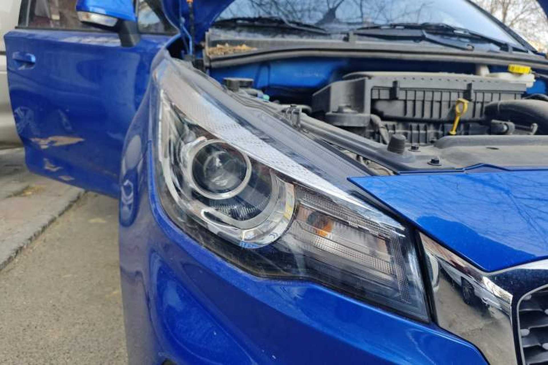 Used MG 3 2017 1.5L Automatic Smart Connect Elite Edition Right Front Headlight