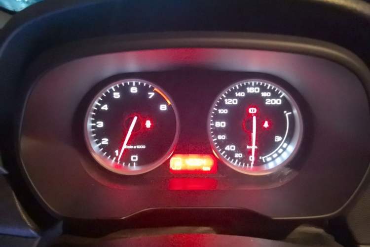 Used MG 3 2017 1.5L Automatic Luxury Internet Edition Instrument Cluster