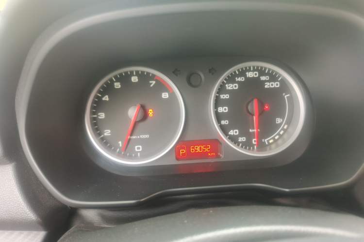 Used MG 3 2017 1.5L Automatic Smart Connect Luxury Edition Instrument Cluster