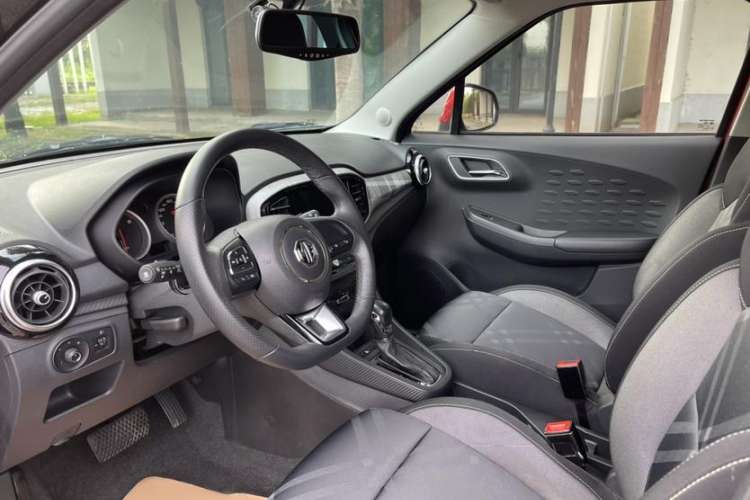 Used MG 3 2017 1.5L Automatic Smart Connect Elite Edition Interior 1