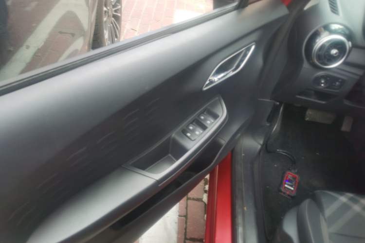 Used MG 3 2017 1.5L Automatic Smart Connect Luxury Edition Left Front Door Interior