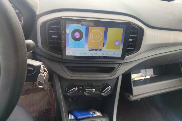 Used MG 3 2017 1.3L Manual Premium Comfort Edition Audio And AC Panel
