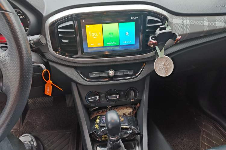 Used MG 3 2017 1.5L Automatic Smart Connect Elite Edition Audio And AC Panel