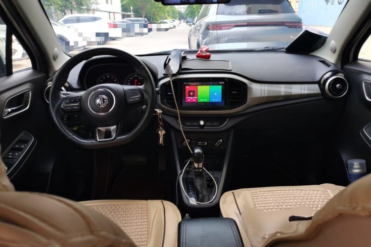 Used MG 3 2017 1.5L Automatic Smart Connect Elite Edition Center Console