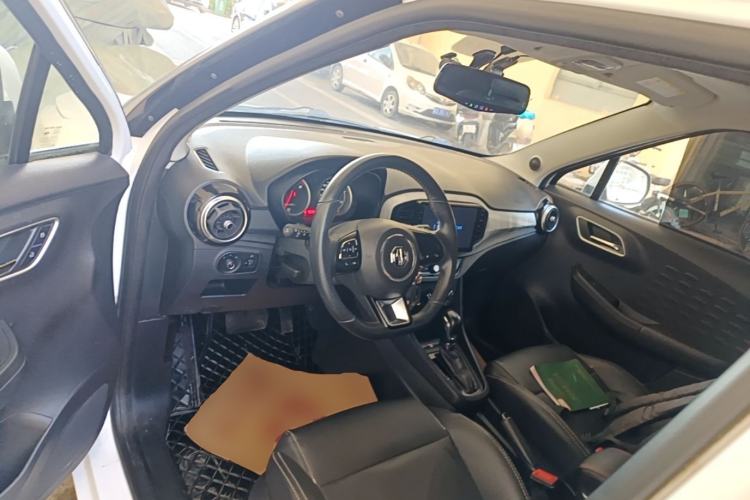 Used MG 3 2017 1.5L Automatic Smart Connect Luxury Edition Center Console