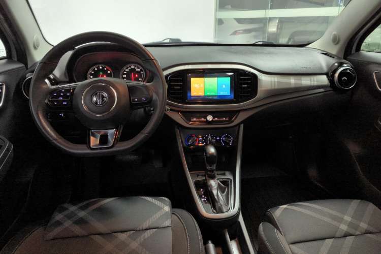 Used MG 3 2017 1.5L Automatic Smart Connect Elite Edition Center Console