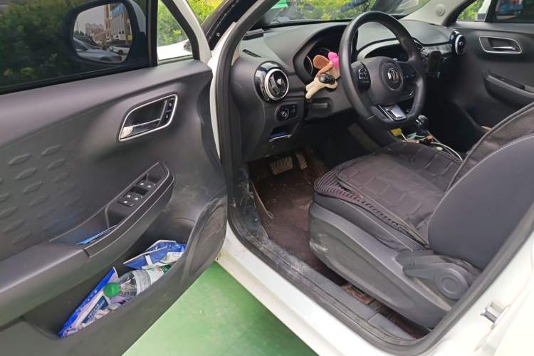 Used MG 3 2017 1.5L Automatic Smart Connect Elite Edition Driver Seat