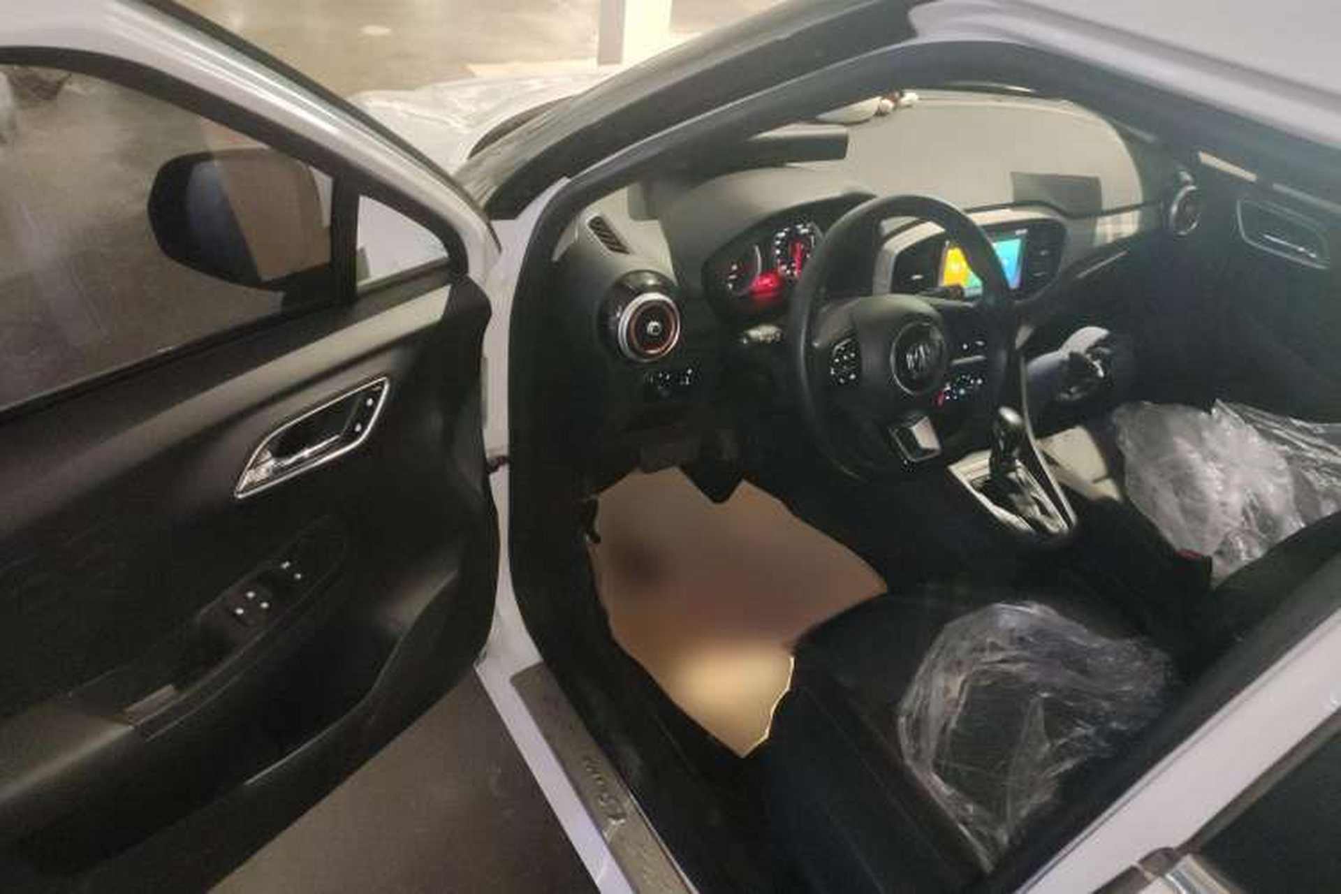 Used MG 3 2017 1.5L Automatic Smart Connect Elite Edition Driver Seat