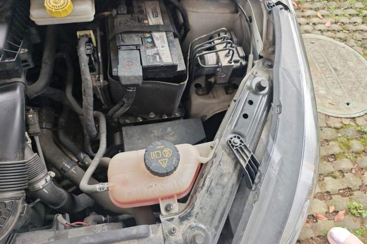 Used MG 3 2017 1.5L Automatic Smart Connect Elite Edition Engine Bay Left