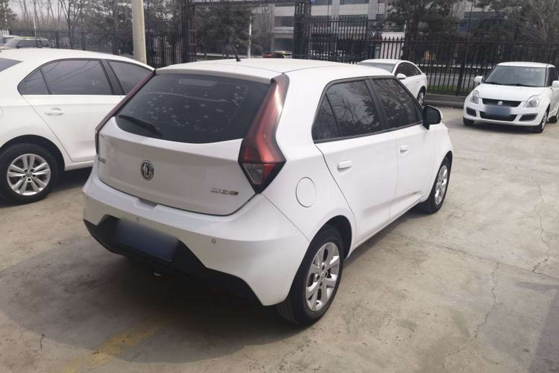 Used MG 3 2017 1.5L Automatic Smart Connect Elite Edition Exterior 4