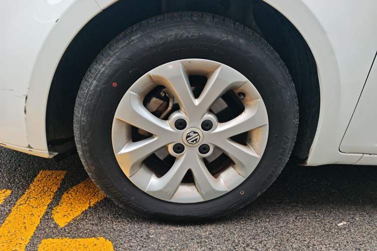 Used MG 3 2017 1.5L Automatic Smart Connect Elite Edition Exterior 4