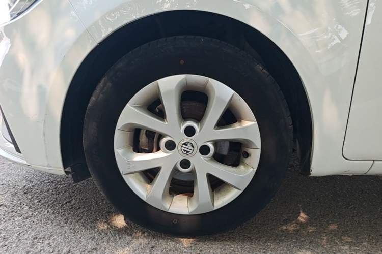 Used MG 3 2017 1.5L Automatic Smart Connect Elite Edition Exterior 4