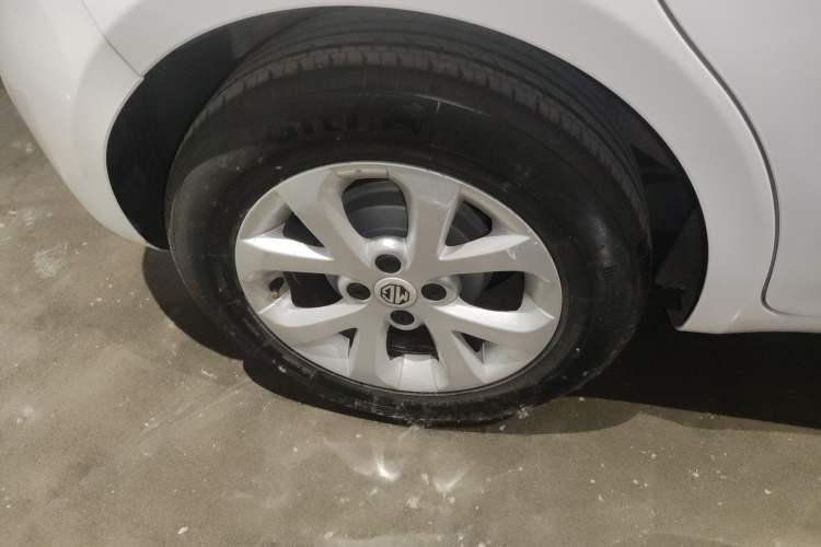 Used MG 3 2017 1.5L Automatic Smart Connect Elite Edition Exterior 4