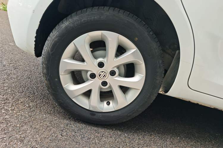 Used MG 3 2017 1.5L Automatic Smart Connect Elite Edition Exterior 5