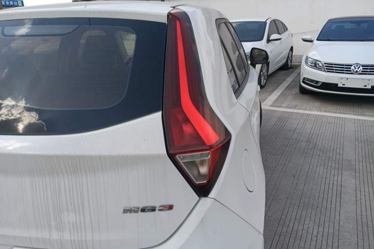 Used MG 3 2017 1.5L Automatic Smart Connect Elite Edition Exterior 6