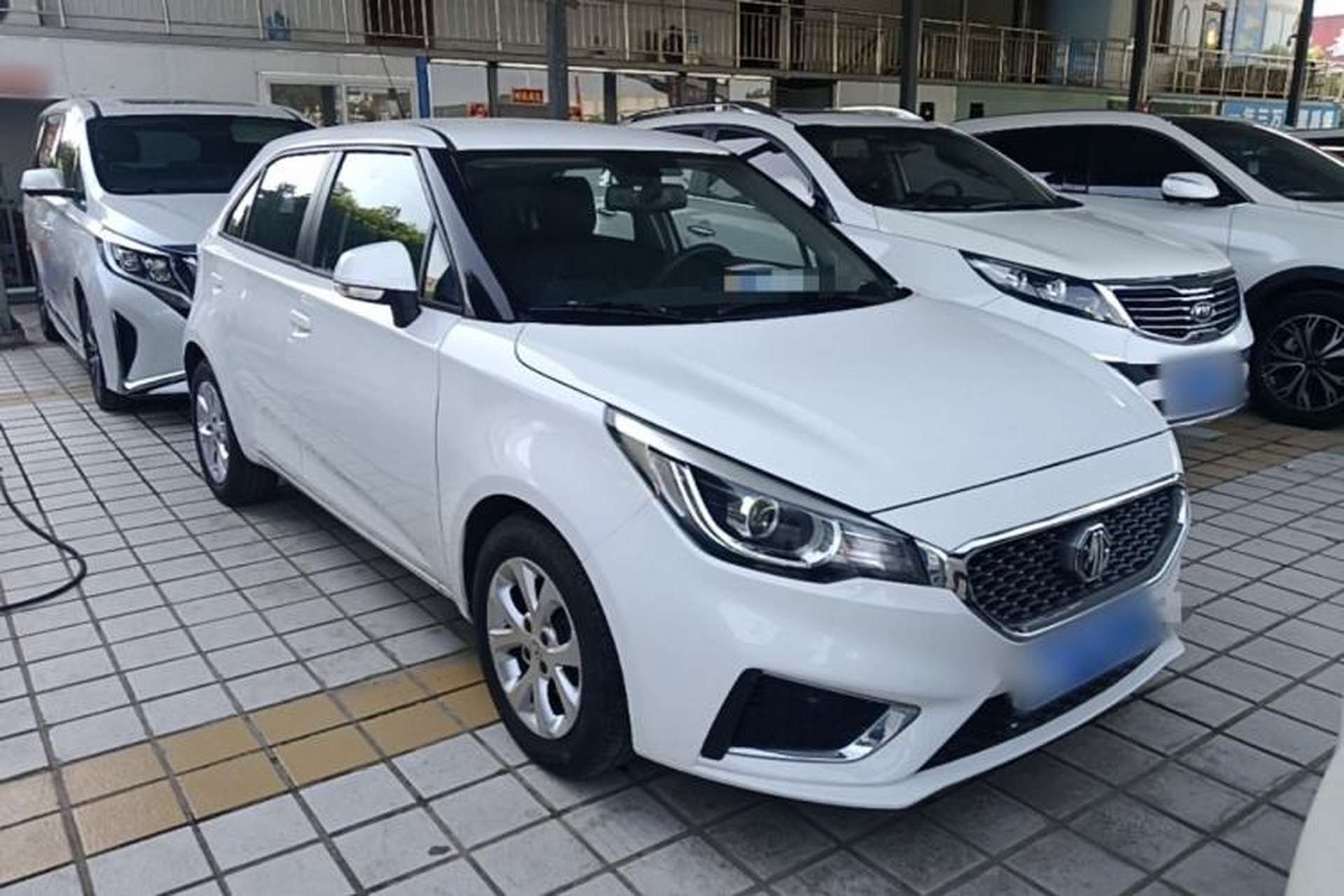 Used MG 3 2017 1.5L Automatic Smart Connect Elite Edition Front Right 45 Deg