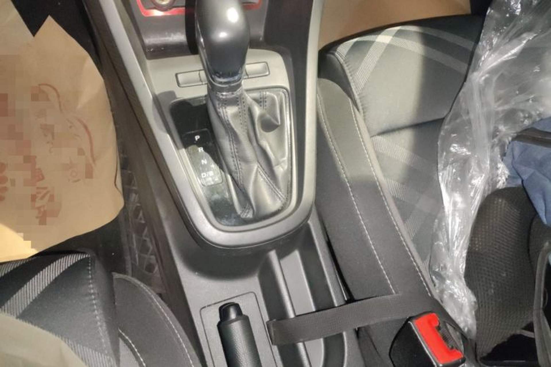Used MG 3 2017 1.5L Automatic Smart Connect Elite Edition Gear Lever