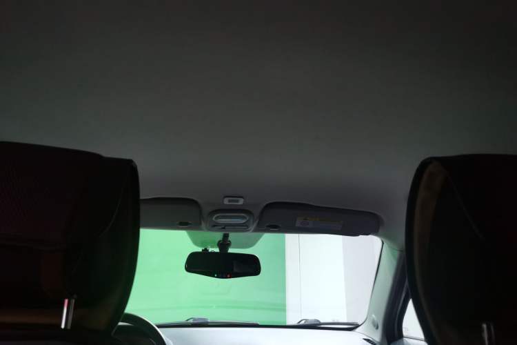 Used MG 3 2017 1.5L Automatic Smart Connect Elite Edition Headliner
