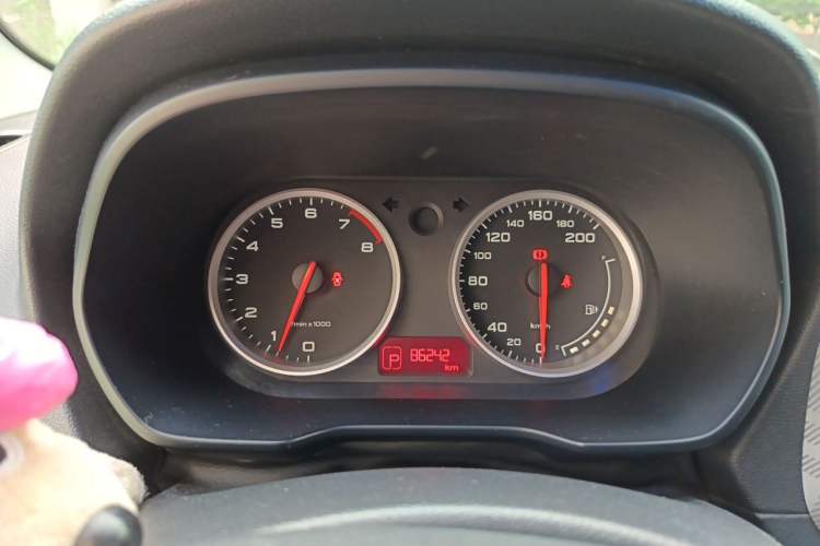 Used MG 3 2017 1.5L Automatic Smart Connect Elite Edition Instrument Cluster