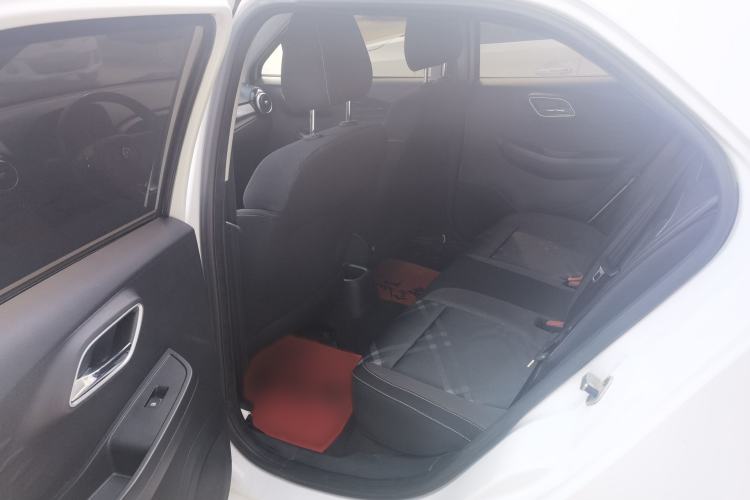 Used MG 3 2017 1.5L Automatic Smart Connect Elite Edition Interior 2