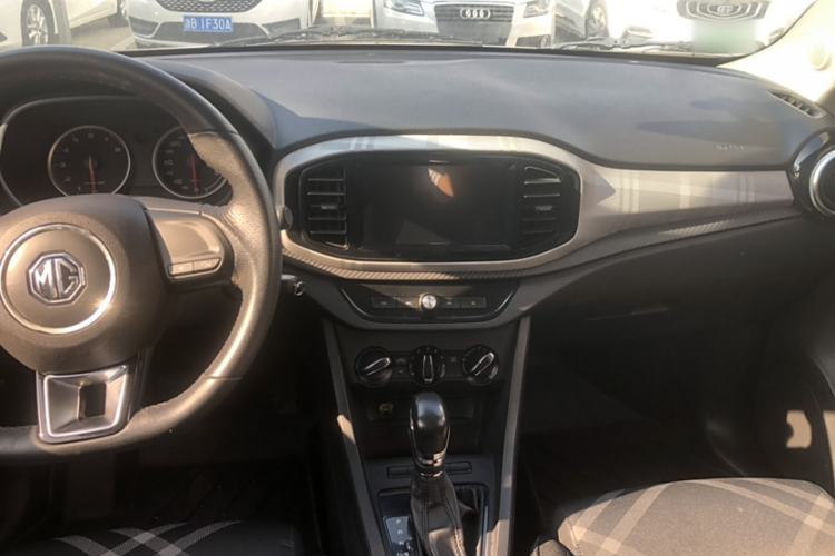 Used MG 3 2017 1.5L Automatic Smart Connect Elite Edition Interior 3