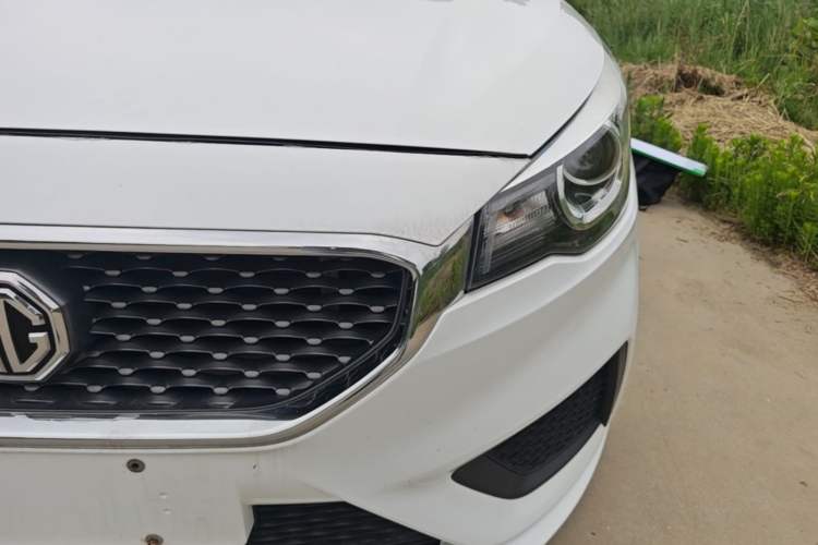 Used MG 3 2017 1.5L Automatic Smart Connect Elite Edition Left Front Headlight