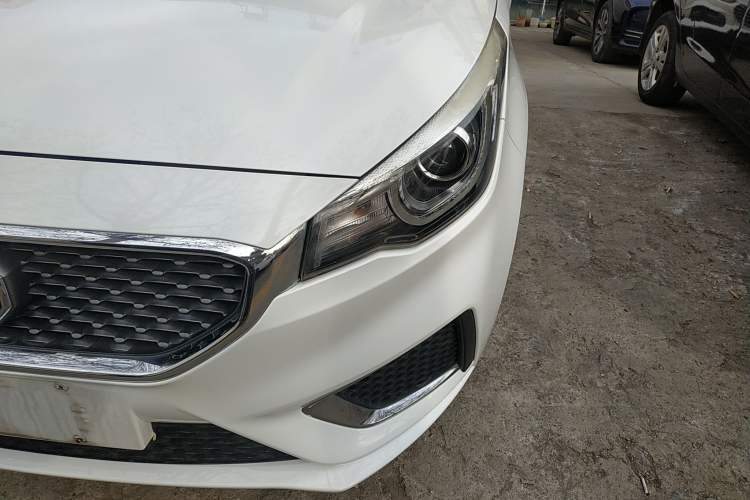 Used MG 3 2017 1.5L Automatic Smart Connect Luxury Edition Left Front Headlight