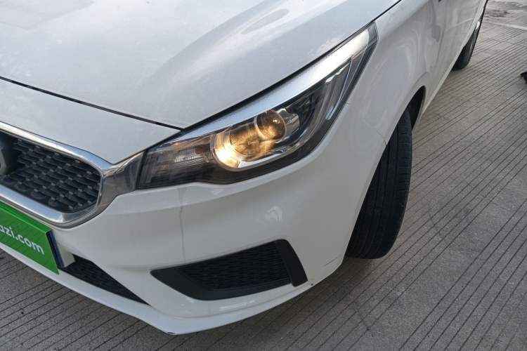 Used MG 3 2017 1.5L Automatic Smart Connect Elite Edition Left Front Headlight