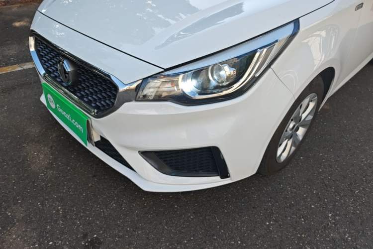 Used MG 3 2017 1.5L Automatic Smart Connect Elite Edition Left Front Headlight