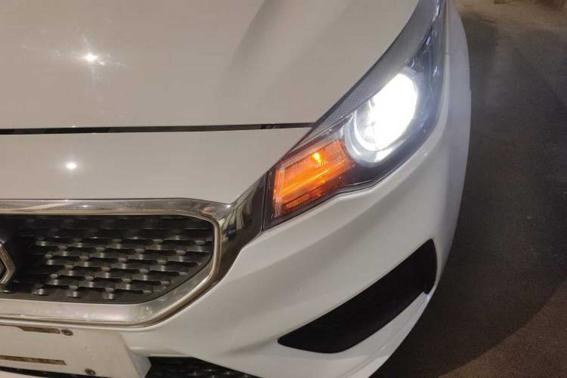 Used MG 3 2017 1.5L Automatic Smart Connect Elite Edition Left Front Headlight