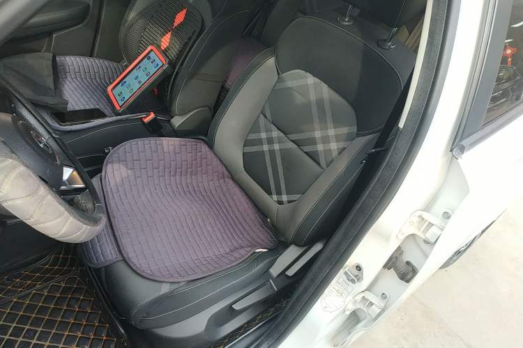 Used MG 3 2017 1.5L Automatic Smart Connect Luxury Edition Left Front Seat