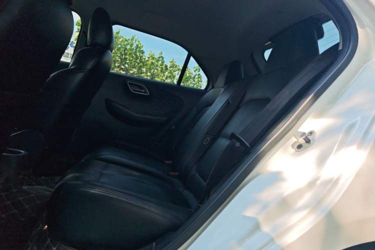 Used MG 3 2017 1.5L Automatic Smart Connect Elite Edition Left Rear Seat
