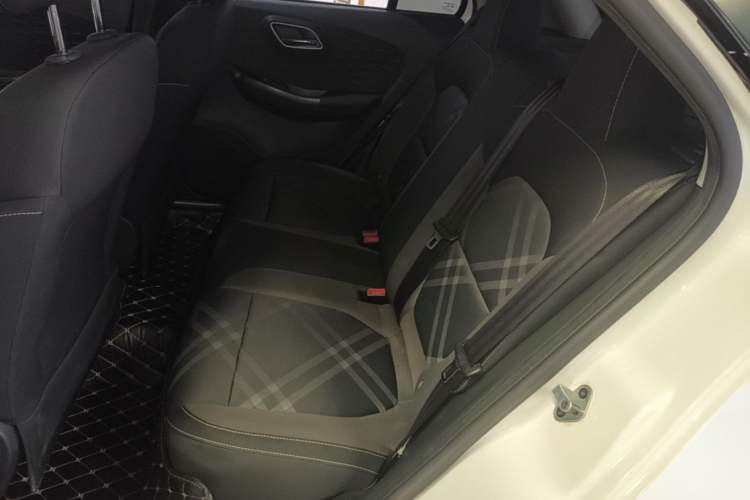 Used MG 3 2017 1.5L Automatic Smart Connect Elite Edition Left Rear Seat