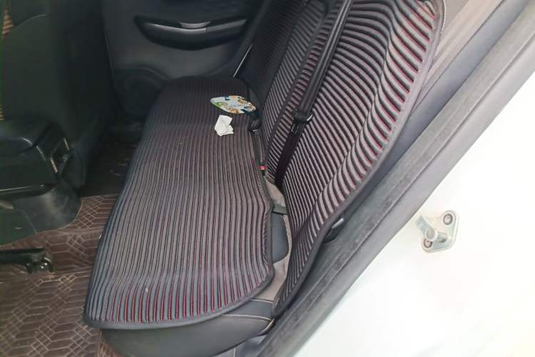 Used MG 3 2017 1.5L Automatic Smart Connect Elite Edition Left Rear Seat