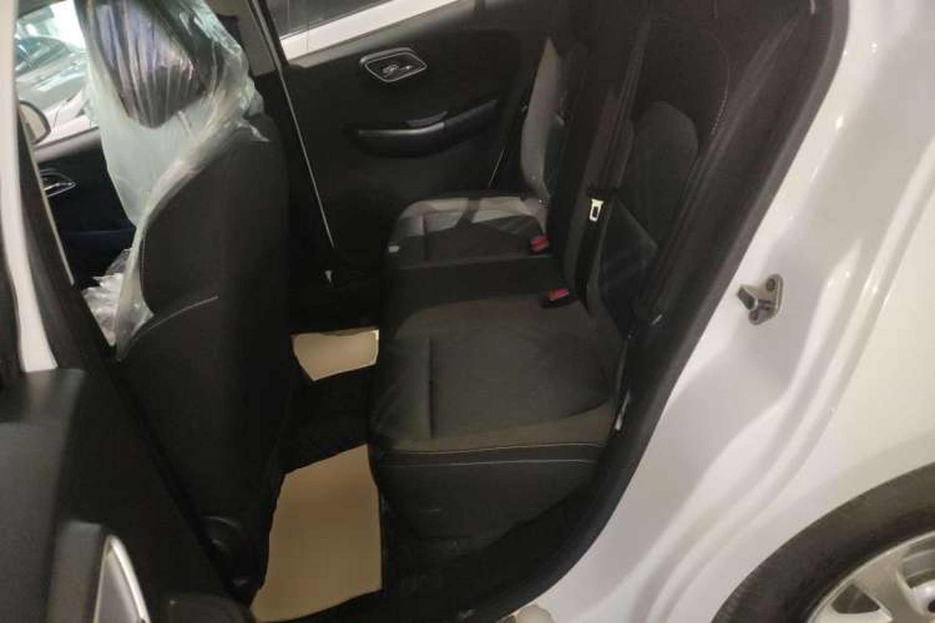 Used MG 3 2017 1.5L Automatic Smart Connect Elite Edition Left Rear Seat