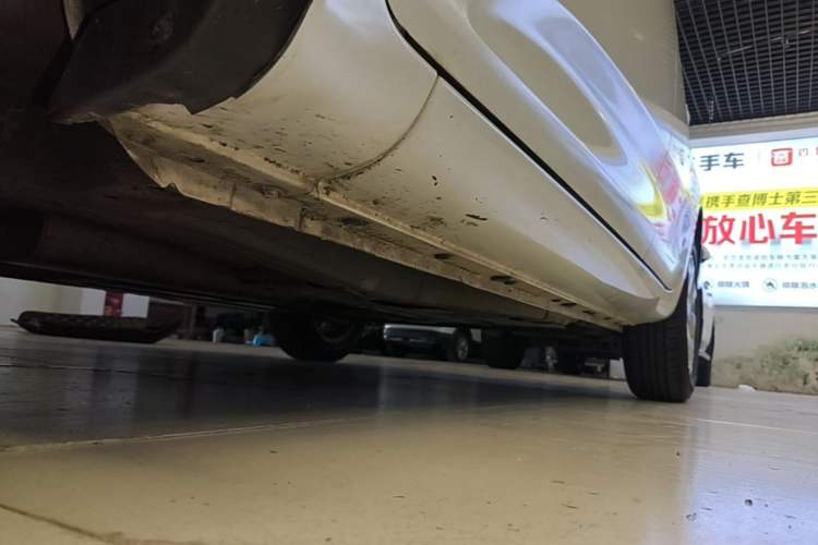 Used MG 3 2017 1.5L Automatic Smart Connect Elite Edition Left Side Sill