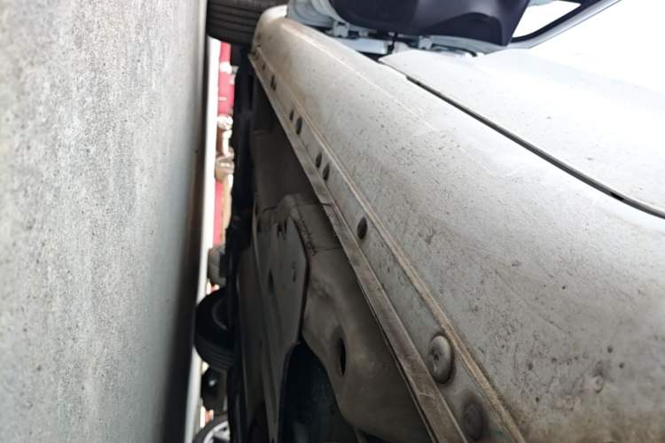 Used MG 3 2017 1.5L Automatic Smart Connect Elite Edition Left Side Sill