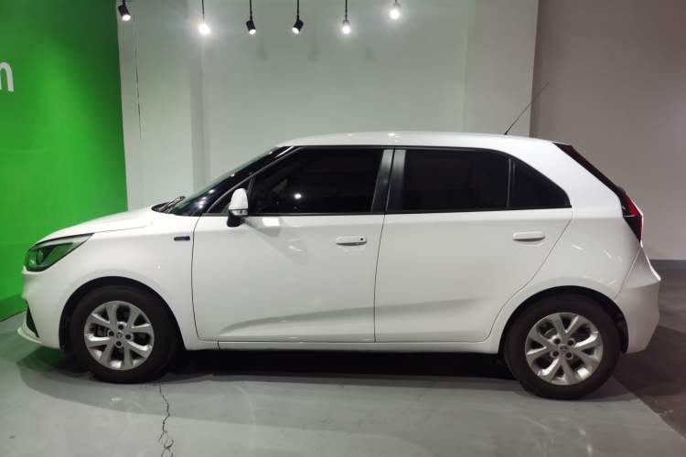 Used MG 3 2017 1.5L Automatic Smart Connect Elite Edition Left Side