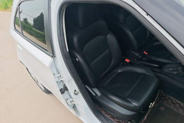 Used MG 3 2017 1.5L Automatic Smart Connect Elite Edition Right Front Seat