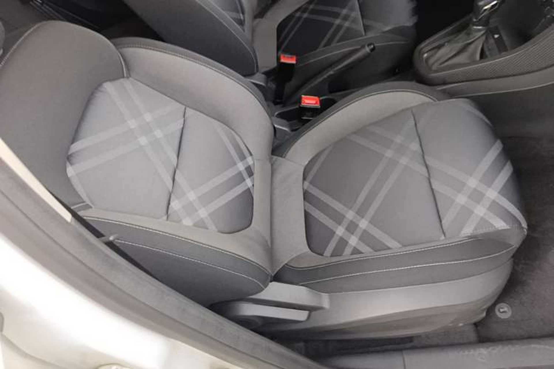 Used MG 3 2017 1.5L Automatic Smart Connect Elite Edition Right Front Seat