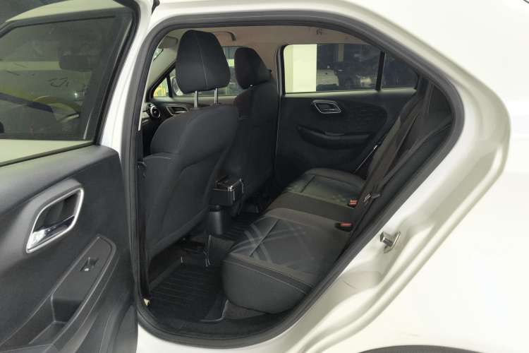 Used MG 3 2017 1.5L Automatic Smart Connect Elite Edition Right Rear Seat