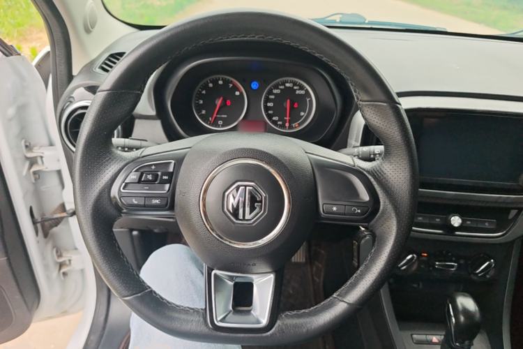 Used MG 3 2017 1.5L Automatic Smart Connect Elite Edition Steering Wheel