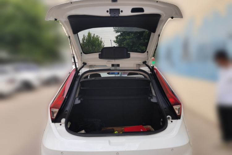 Used MG 3 2017 1.5L Automatic Smart Connect Elite Edition Trunk