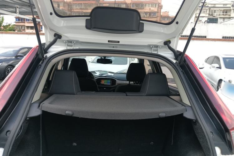 Used MG 3 2017 1.5L Automatic Smart Connect Elite Edition Trunk