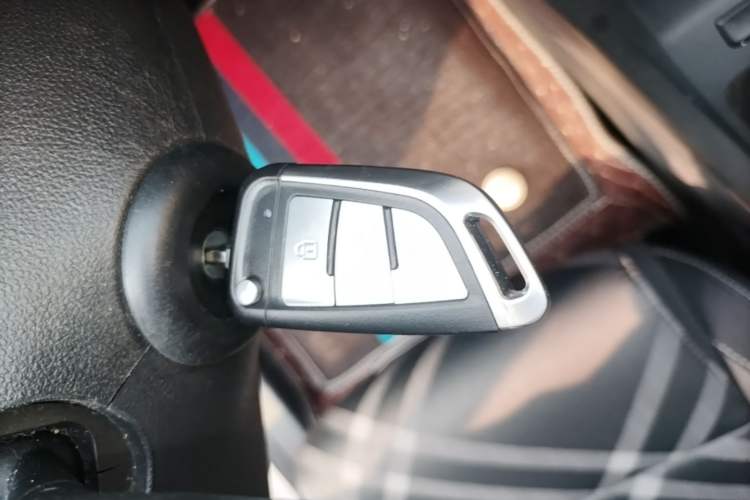 Used MG 3 2017 1.5L Automatic Smart Connect Elite Edition Vehicle Key